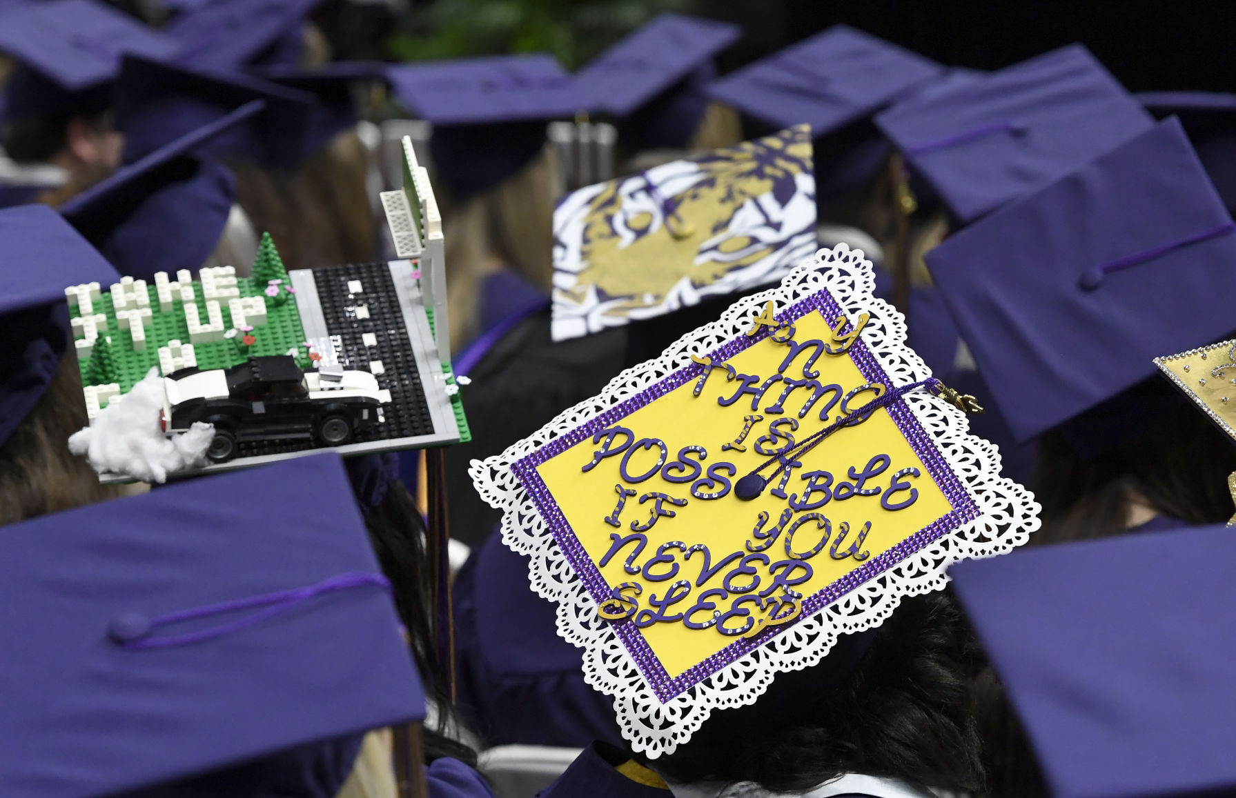 lsugrad0014.121518 bf
